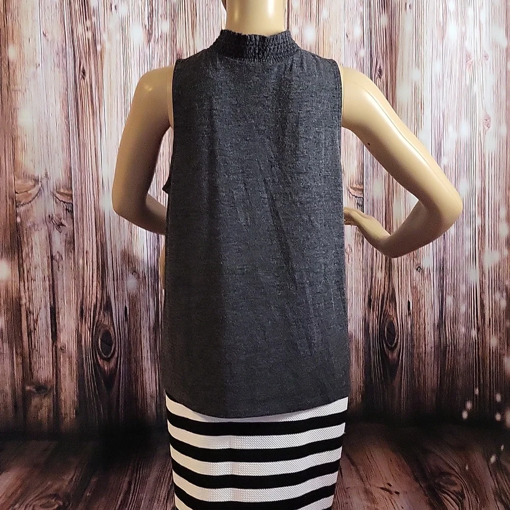 Loft Women's Sleeveless Turtleneck Blouse Size SP - Picture 7 of 10